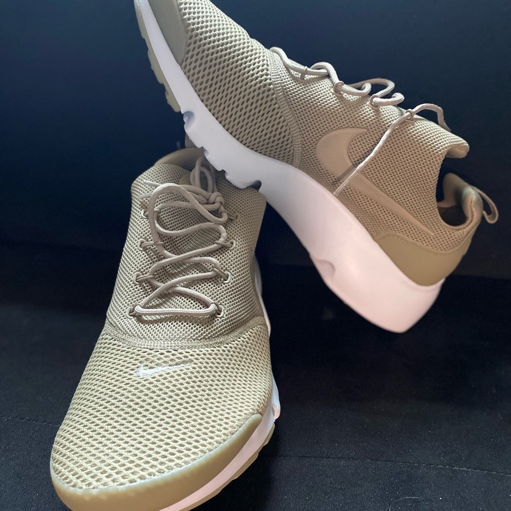 Nike Air Presto Sneaker Size 13